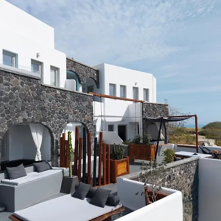 Panda Private Jaccuzi Apartahotel 4*