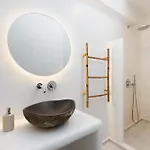 Hotel apartamentowy Panda Private Jaccuzi Firostefani