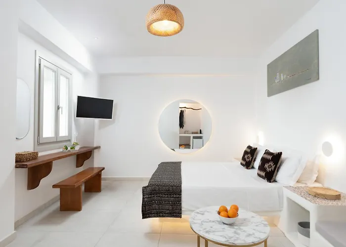 Panda Private Jaccuzi Lägenhetshotell Firostefani